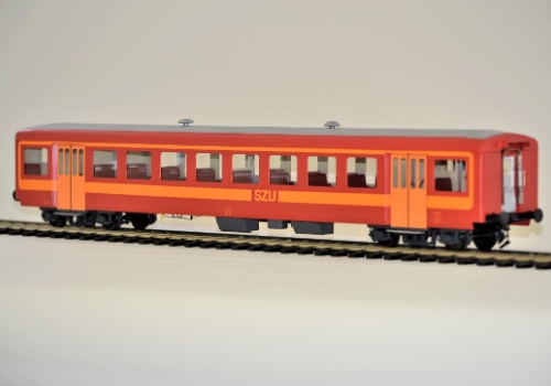 Zwischenwagen B